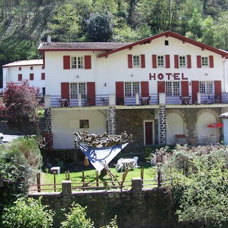 Hotel Le Clementenia Arnéguy Buitenkant foto